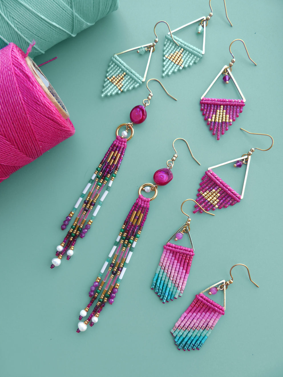 Mini boucles d'oreilles à franges forme triangles graphiques - Collection French Riviera - Bijoux bohème chic