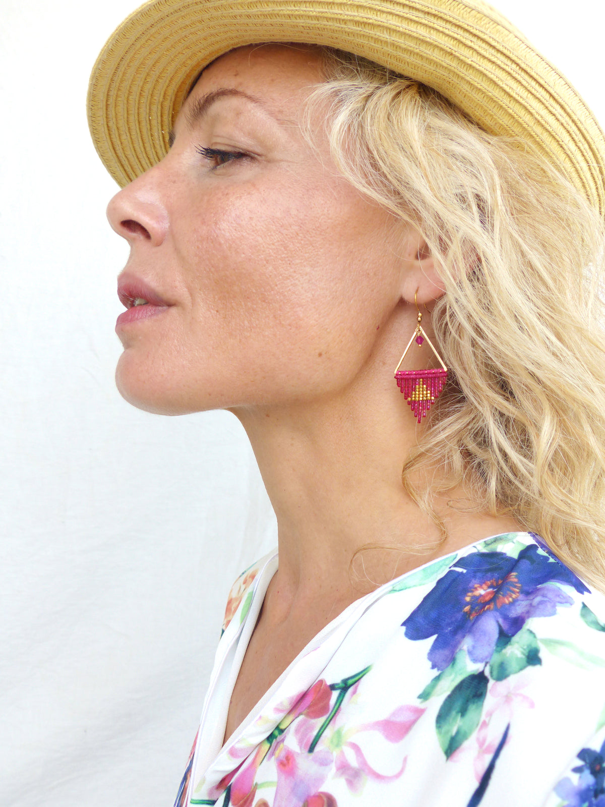 Mini boucles d'oreilles à franges forme triangles graphiques - Collection French Riviera - Bijoux bohème chic
