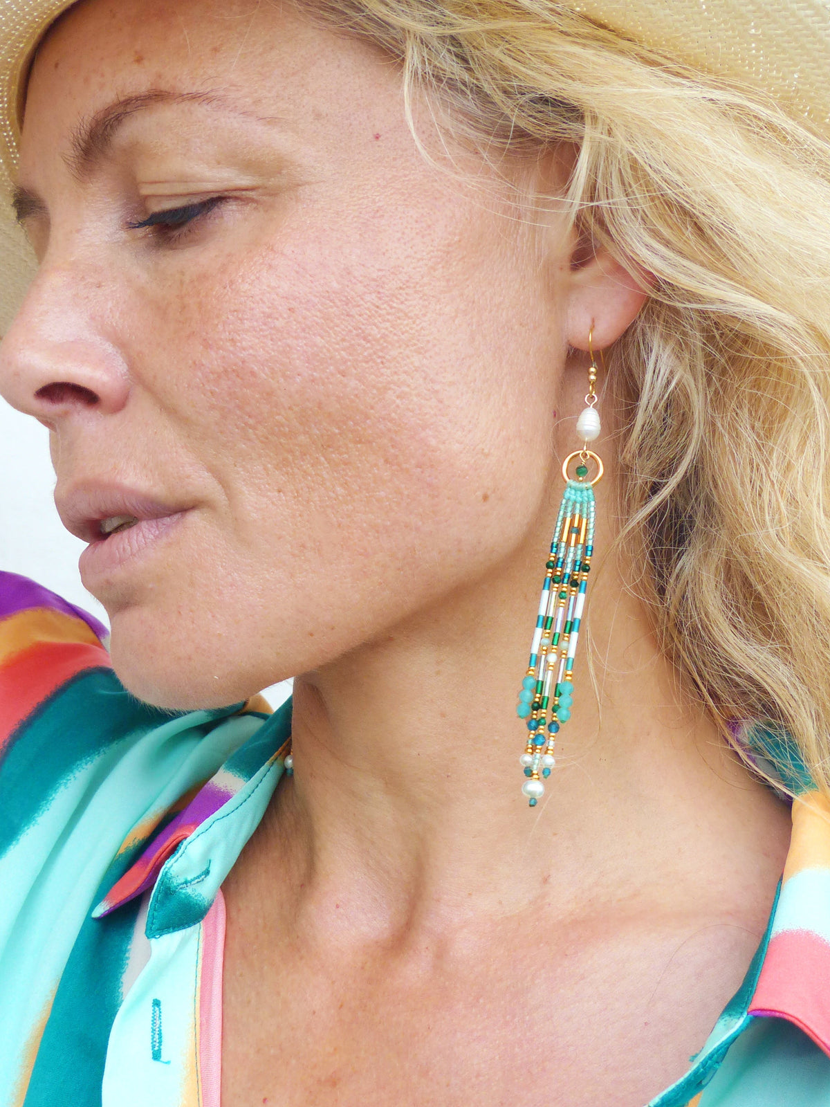 Longues boucles d'oreilles à franges précieuses Collection French Riviera - Vert menthe bleu vert lagon - Perles en malachite amazonite apatite