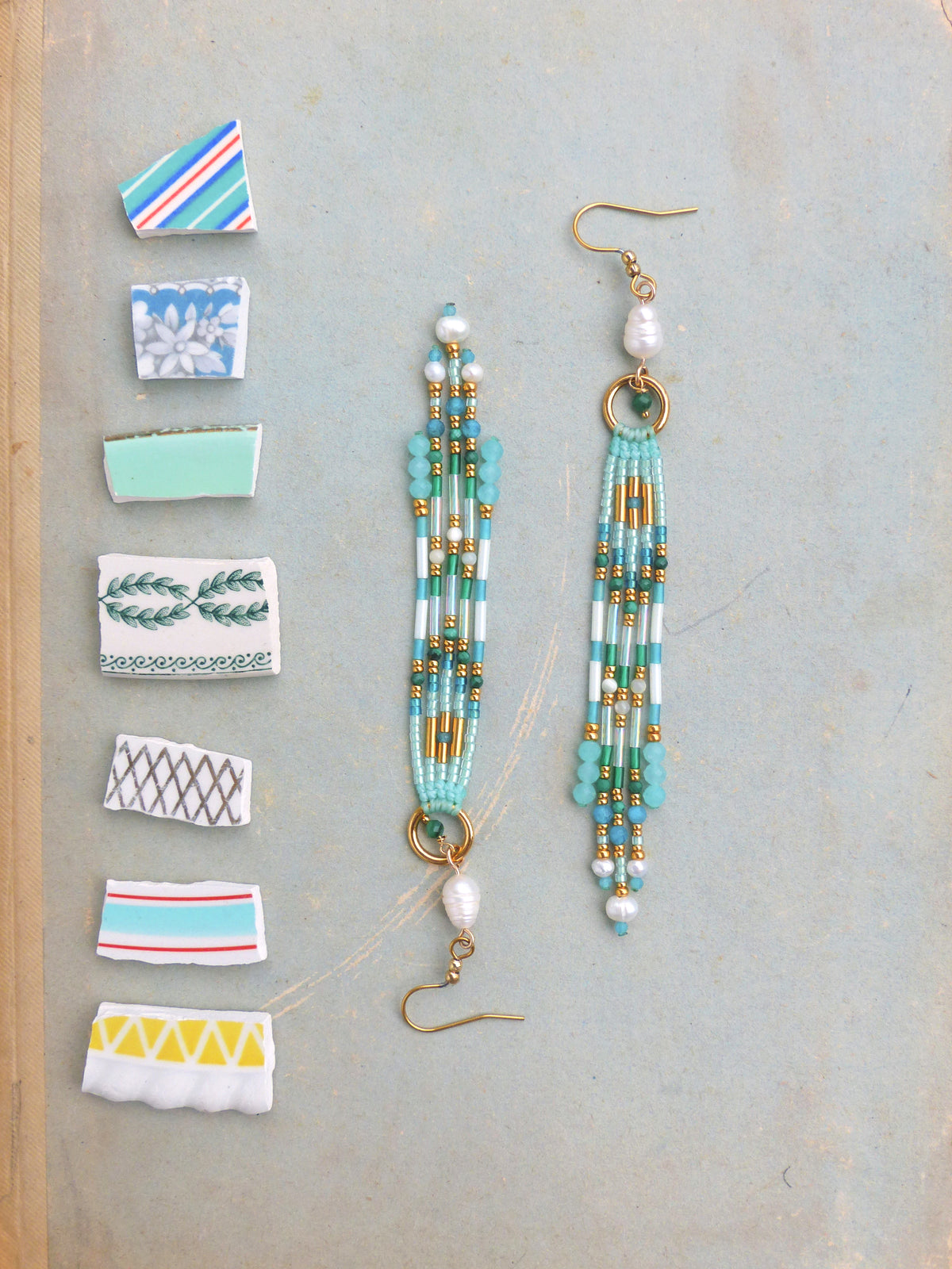 Longues boucles d'oreilles à franges précieuses Collection French Riviera - Vert menthe bleu vert lagon - Perles en malachite amazonite apatite
