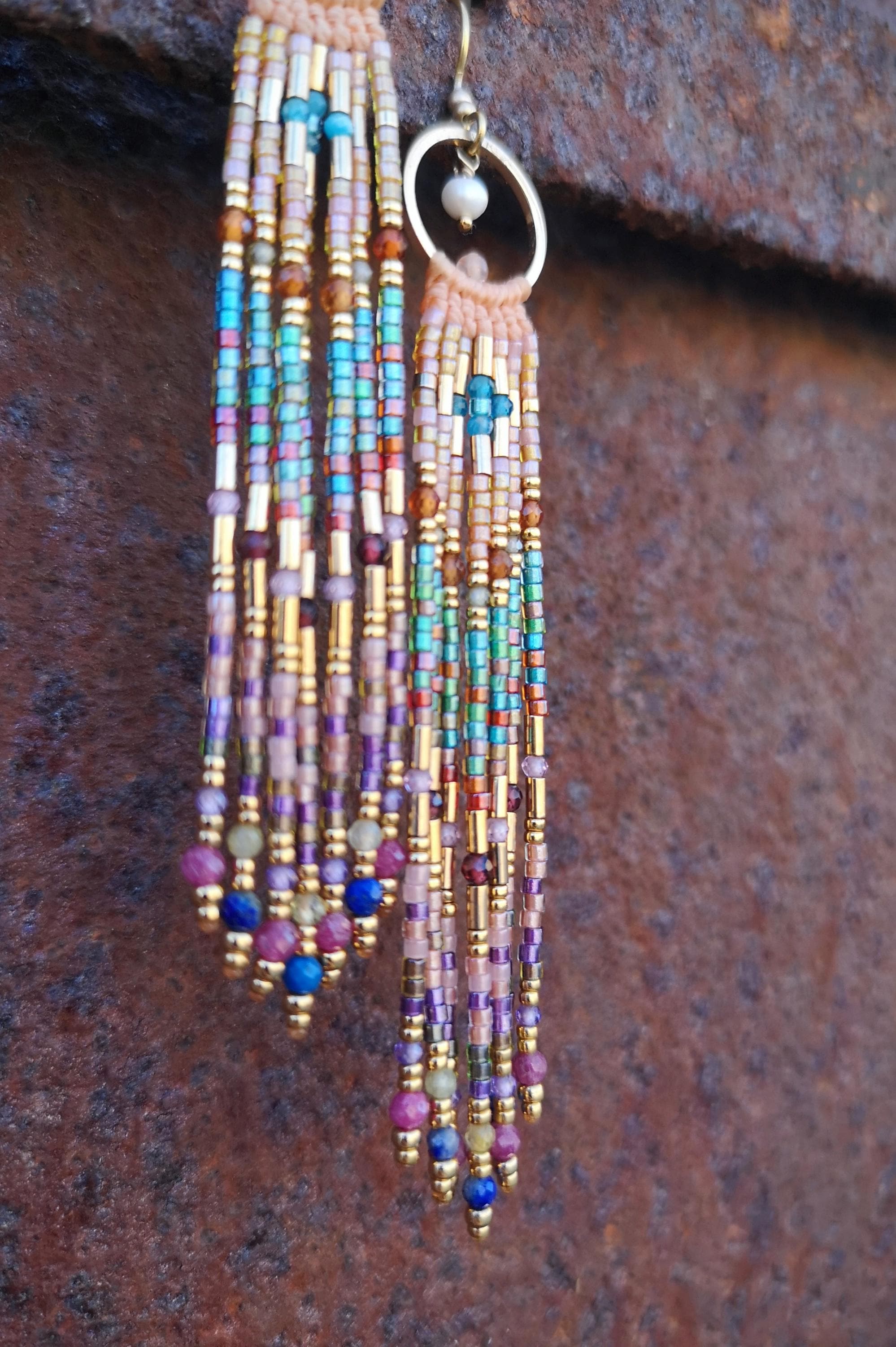 Longues boucles d'oreilles précieuses à franges perlées de pierres fines et rocailles miyuki Apatite Grenat Zirconium Rubis Cadeau pour elle