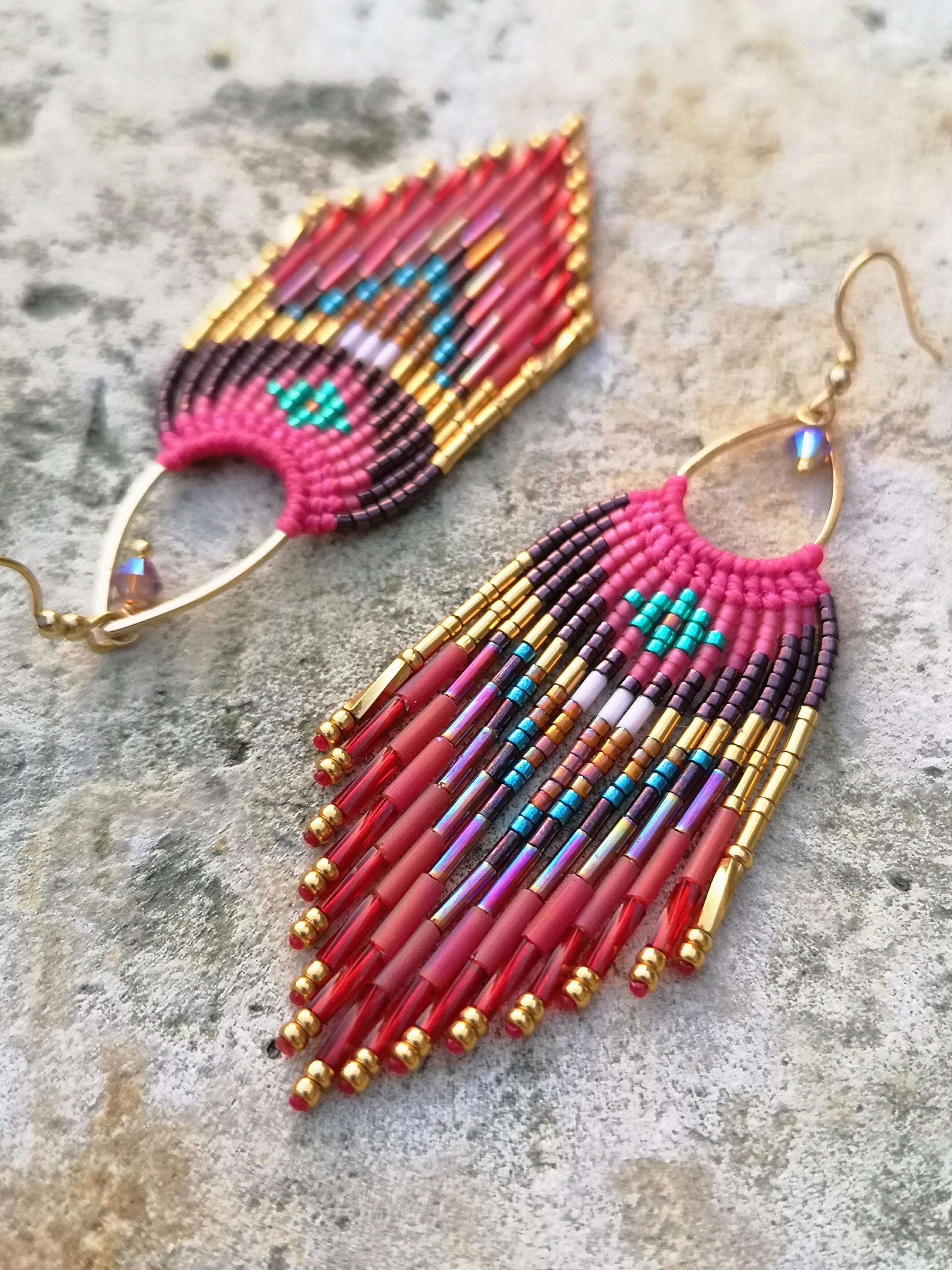 Longues boucles à franges perlées rose fuchsia bordeaux brune Bijoux tissés en macramé et perles de rocailles miyuki style bohème boho chic
